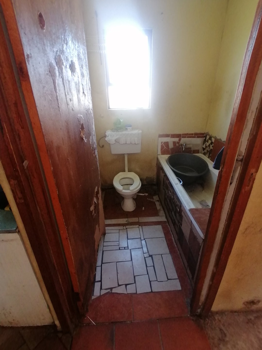 2 Bedroom Property for Sale in Bethelsdorp Eastern Cape